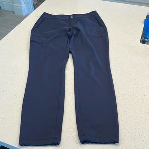Women’s Columbia size 10 blue pants great condition three pockets